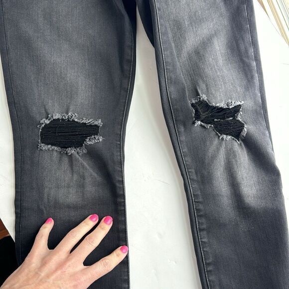 Good American Sz 4/27 Good Waist Crop Raw Step Hem High Rise Stretch Black Jean‎ - Picture 5 of 14